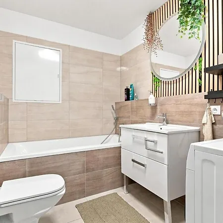 Stylish By Stadium With Balcony Apartmán Bratislava