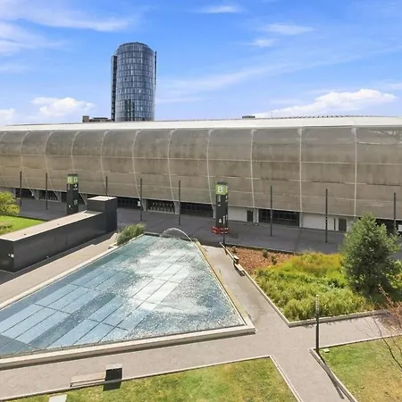 Stylish By Stadium With Balcony *