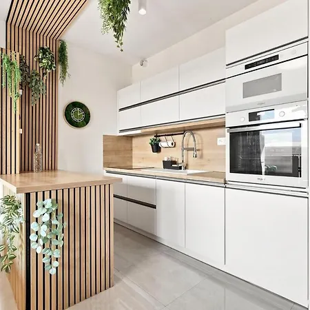 Stylish By Stadium With Balcony Apartmán Bratislava
