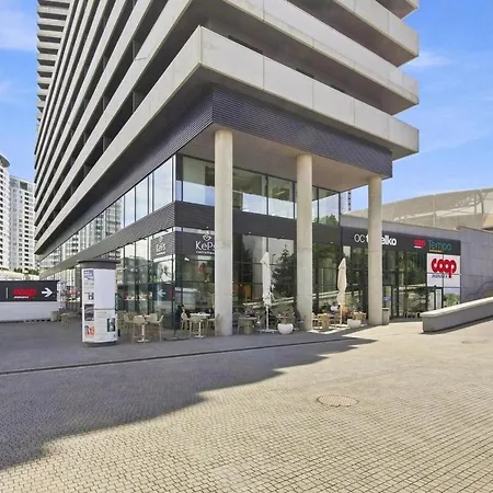 Stylish By Stadium With Balcony Apartmán Bratislava